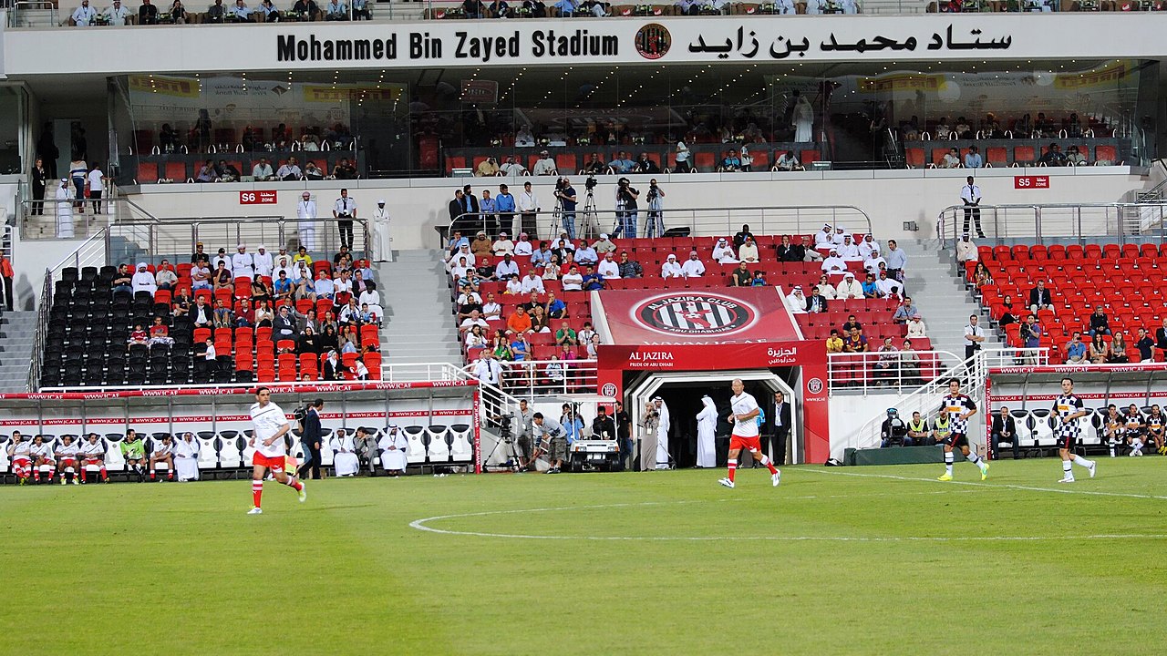 استاد محمد بن زايد في أبوظبي