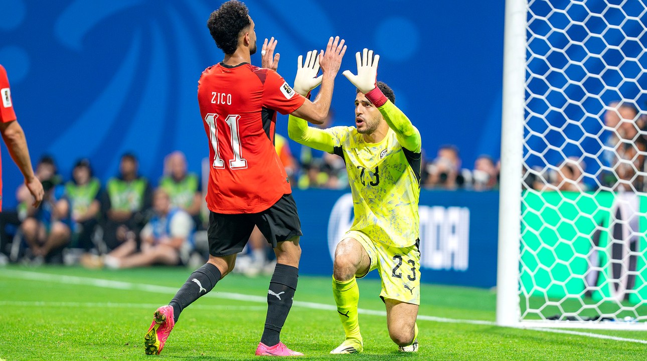 مصطفى زيكو ومصطفى شوبير خلال مباراة مصر والأرجنتين في كأس العالم 2026