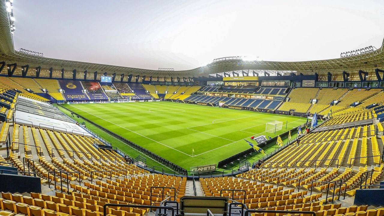 ملعب الأول بارك معقل نادي النصر في الرياض